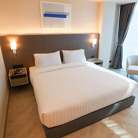 The One Cozy Living Otel Pattaya Dış mekan fotoğraf