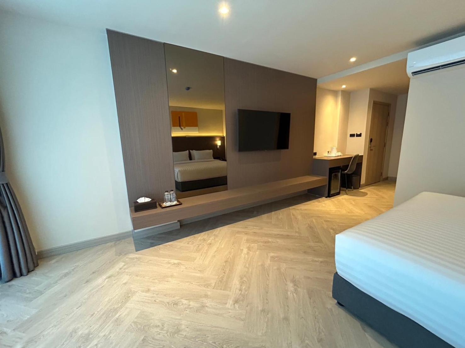 The One Cozy Living Otel Pattaya Dış mekan fotoğraf