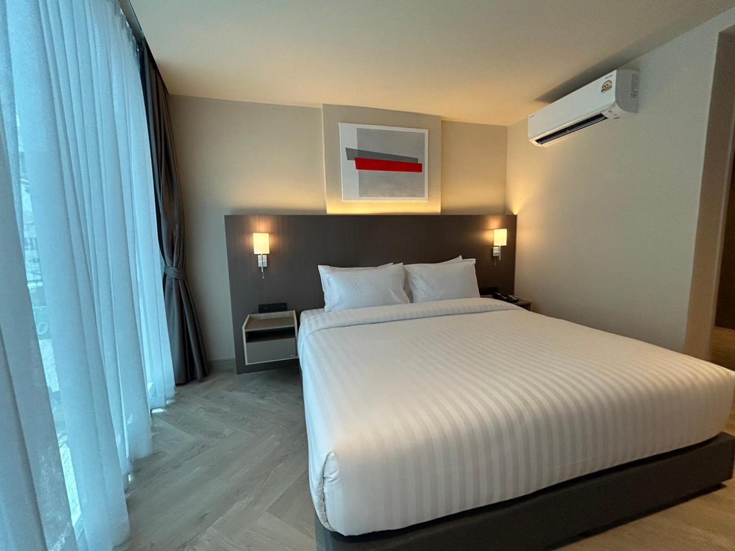 The One Cozy Living Otel Pattaya Dış mekan fotoğraf