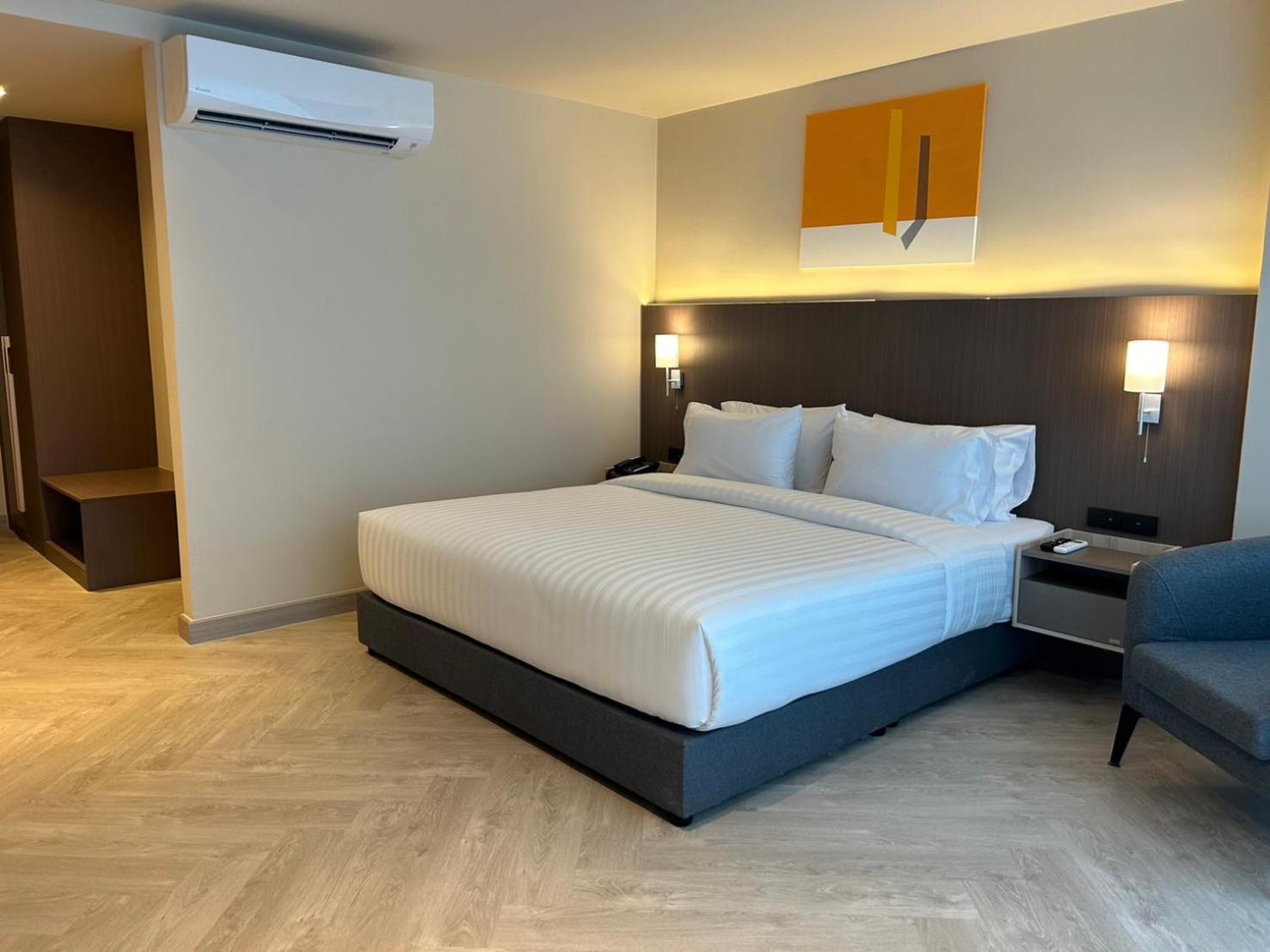 The One Cozy Living Otel Pattaya Dış mekan fotoğraf