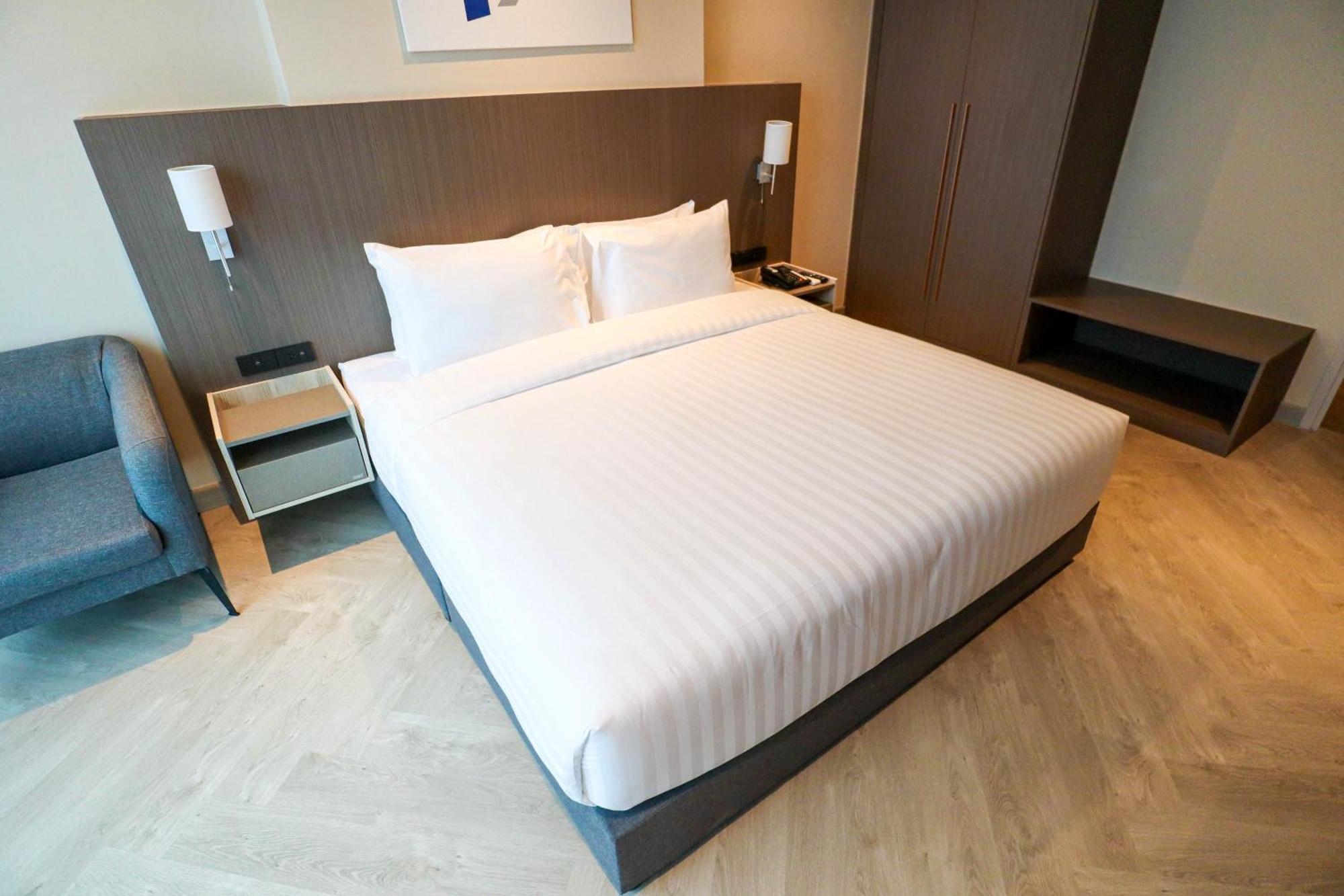 The One Cozy Living Otel Pattaya Dış mekan fotoğraf