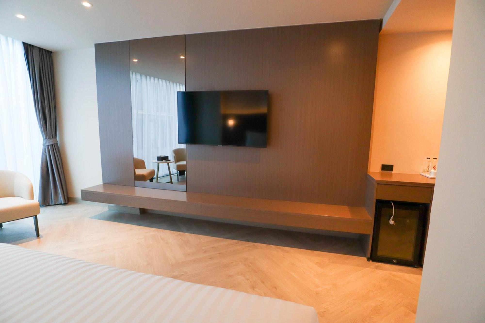 The One Cozy Living Otel Pattaya Dış mekan fotoğraf