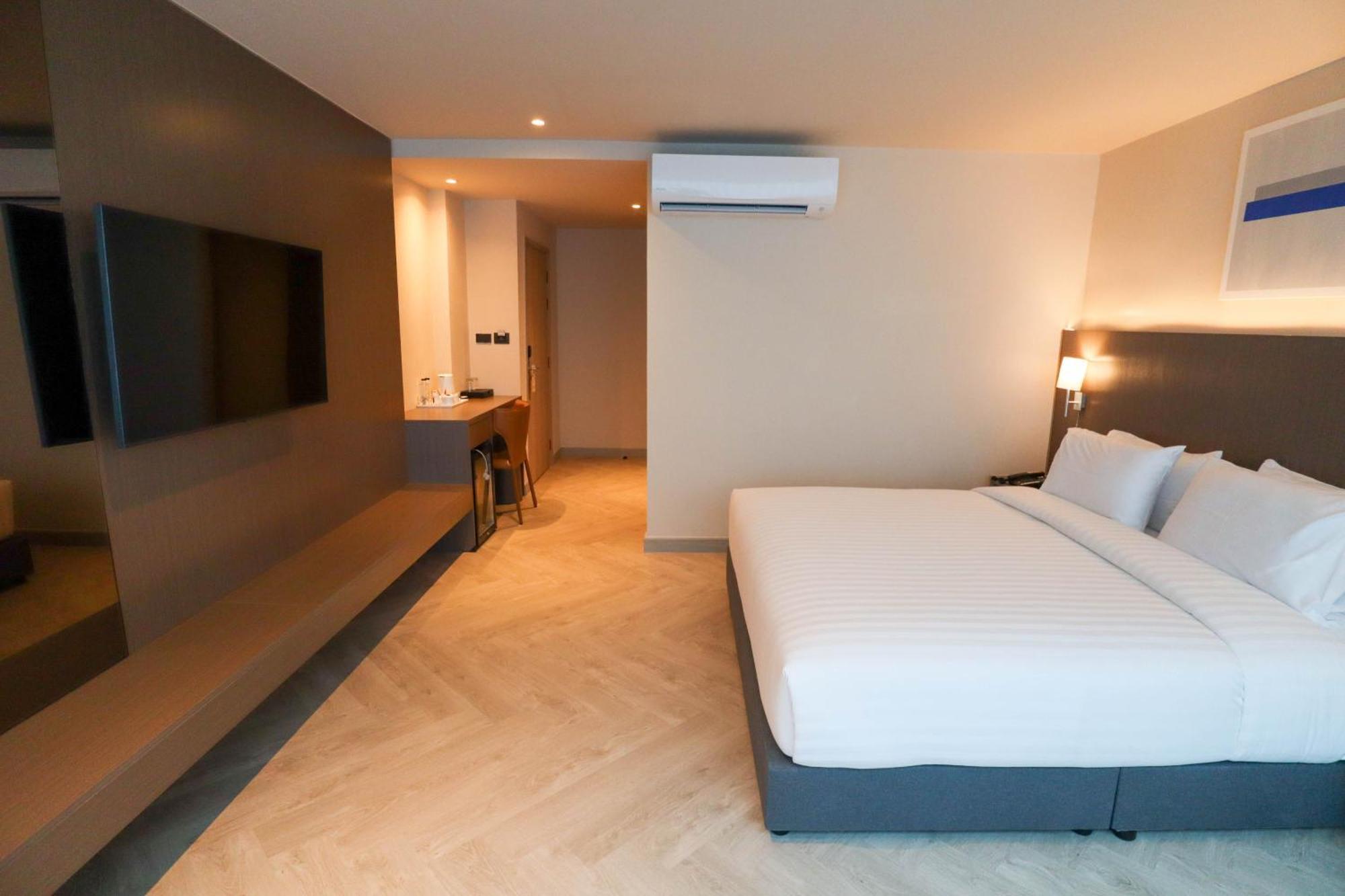 The One Cozy Living Otel Pattaya Dış mekan fotoğraf